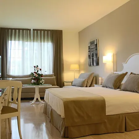 Crisol Jardines De 4* Cordova