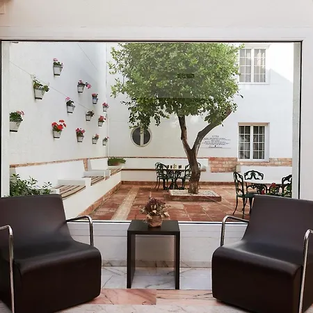 Hotel Crisol Jardines De 4*