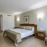 Crisol Jardines De Hotel 4*