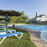 Hotel Crisol Jardines De