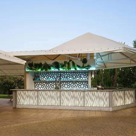 Hotel Crisol Jardines De