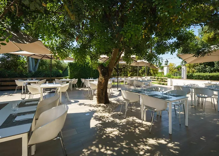 מלון Crisol Jardines De