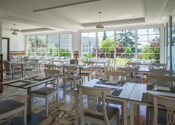 מלון Crisol Jardines De קורדובה