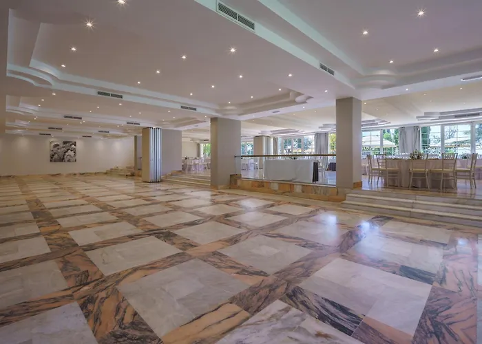 Crisol Jardines De 4* Кордова