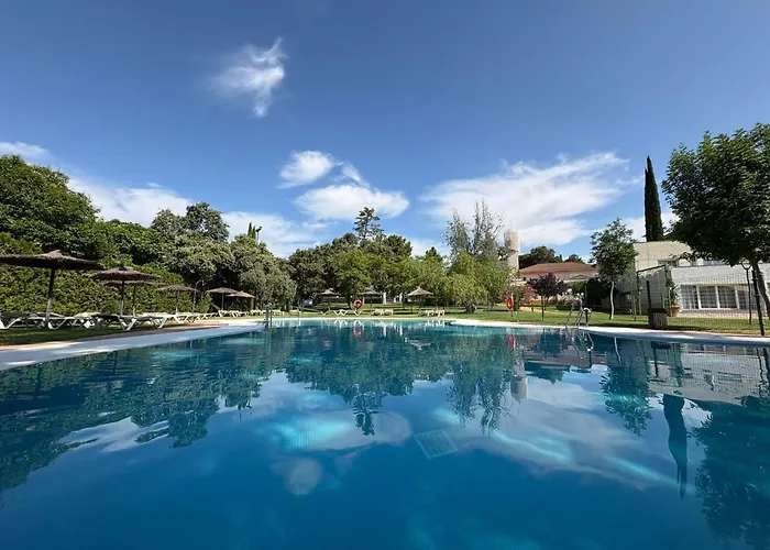 Crisol Jardines De 4* קורדובה