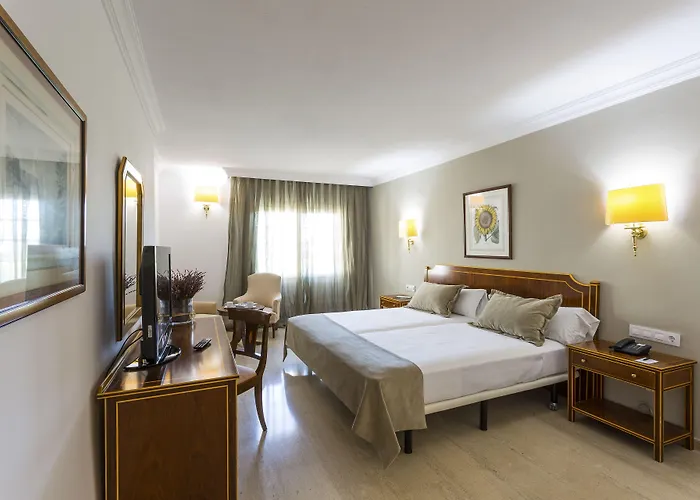 Отель Crisol Jardines De Кордова