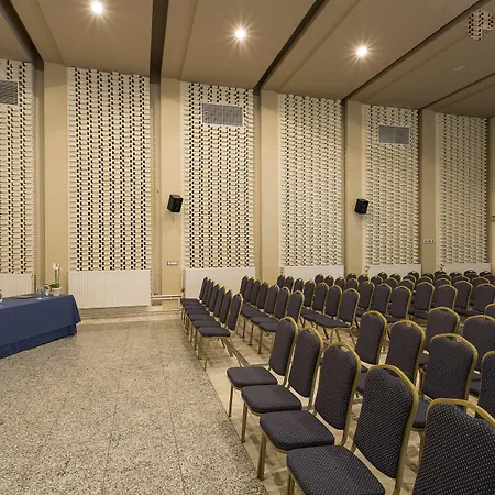 Crisol Jardines De 4*